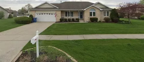 9551 Dover Ln, Saint John, IN 46373