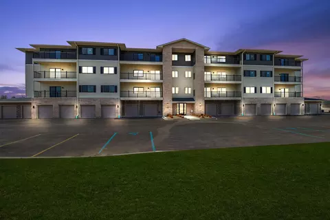 2034 W 75th Pl #46, Merrillville, IN 46410