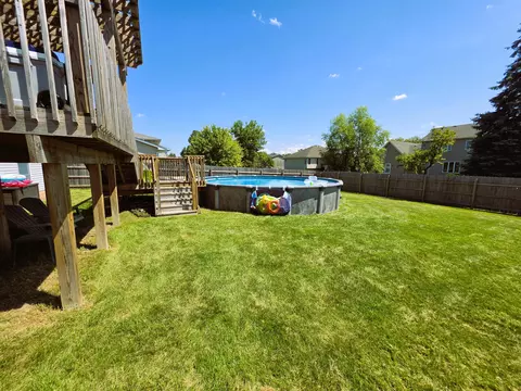 Exterior - 1285 W 98th Ave, Crown Point, IN 46307 photo 10 of 11