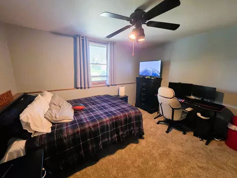 Bedroom - 1285 W 98th Ave, Crown Point, IN 46307 photo 9 of 10
