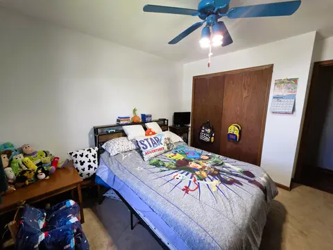 Bedroom - 1285 W 98th Ave, Crown Point, IN 46307 photo 5 of 10