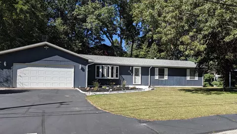 412 Westwood Dr, Michigan City, IN 46360