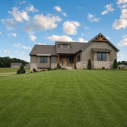 470 Stonebridge Pkwy, Valparaiso, IN 46383