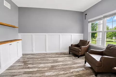 Living - 527 Chicory Ln, Valparaiso, IN 46385 photo 1 of 3