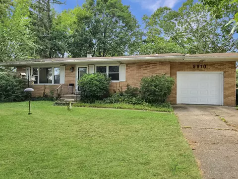5910 Mckinley St, Merrillville, IN 46410