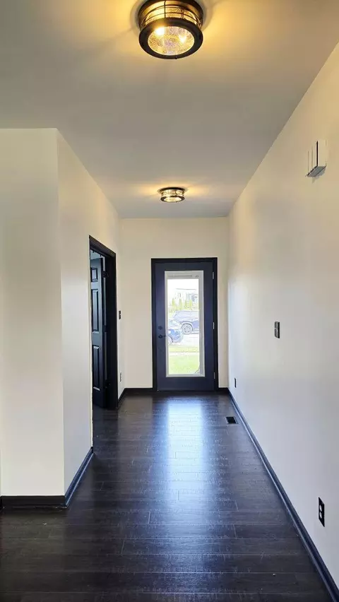 Entry Way - 1848 Westridge Dr, Dyer, IN 46311 photo 1 of 3