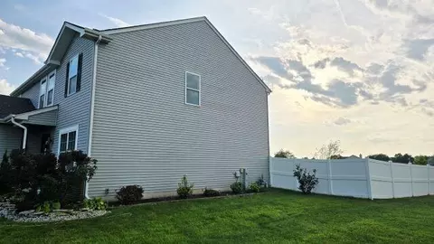 Exterior - 1848 Westridge Dr, Dyer, IN 46311 photo 4 of 7