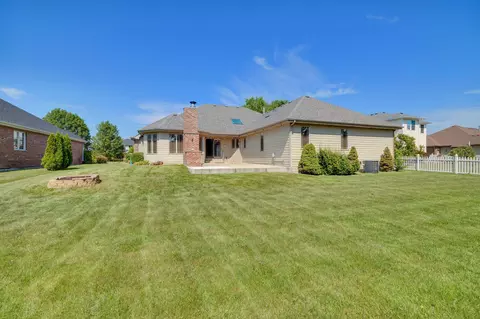 Exterior - 108 Exeter Rd, Munster, IN 46321 photo 5 of 6