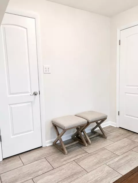 Entry Way - 8124 Monroe Ave, Munster, IN 46321 photo 1 of 1