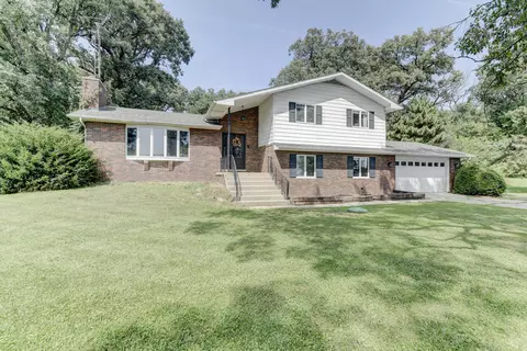 1914 Belshaw Rd, Lowell, IN 46356