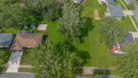 215 South Ct, Michigan City, IN 46360