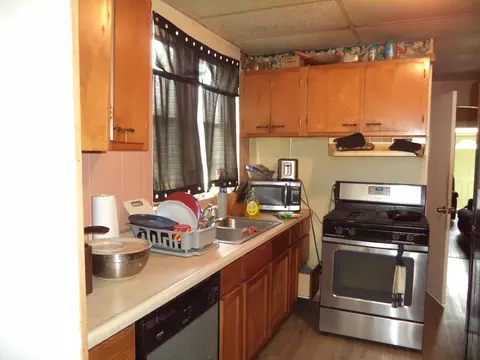 Kitchen - 249 Tyler St, Gary, IN 46402 photo 1 of 5