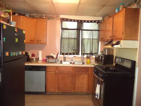 Kitchen - 249 Tyler St, Gary, IN 46402 photo 2 of 5