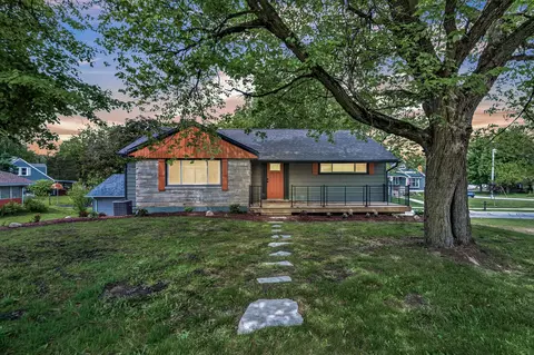 1404 Forest Park Ave, Valparaiso, IN 46385