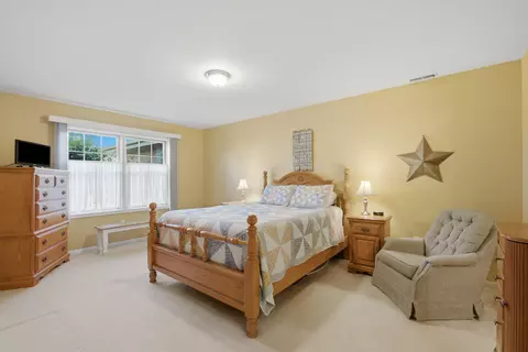Bedroom - 545 Cambridge #1A, Munster, IN 46321 photo 2 of 2