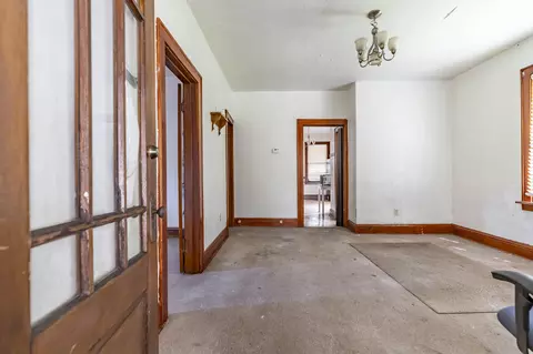Living - 1517 Delaware St, Gary, IN 46407 photo 4 of 5