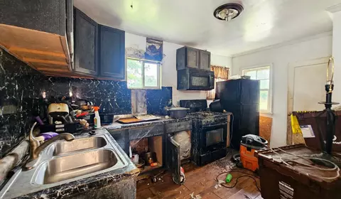 4962 Adams St, Gary, IN 46408 photo 6