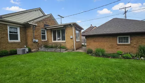 Exterior - 715 Garfield St, Gary, IN 46404 photo 2 of 2