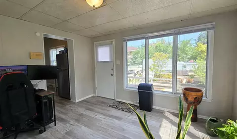 Entry Way - 715 Garfield St, Gary, IN 46404 photo 1 of 2