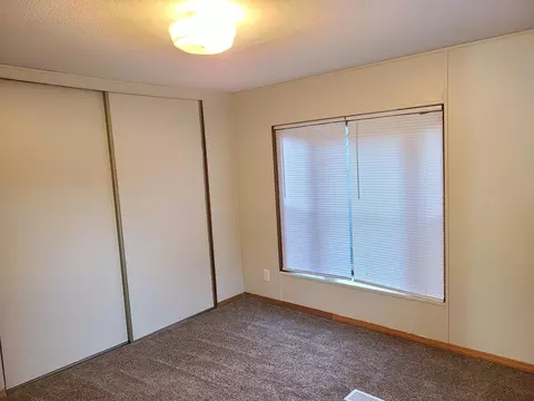 Bedroom - 4381 Hawthorn Rd, Wheatfield, IN 46392 photo 1 of 2