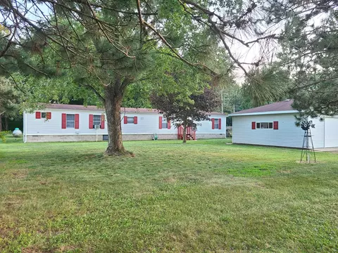 Exterior - 4381 Hawthorn Rd, Wheatfield, IN 46392 photo 3 of 5