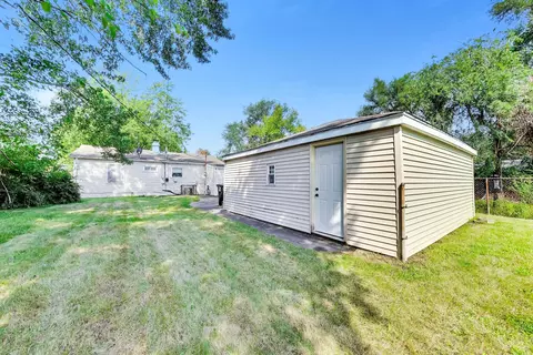 Exterior - 2081 Wright St, Gary, IN 46404 photo 6 of 7