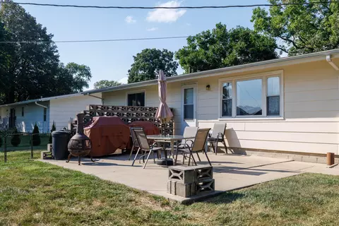 Exterior - 209 E Broadway St, Brook, IN 47922 photo 8 of 10