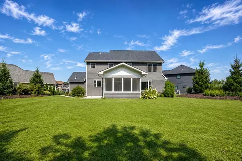 Exterior - 12925 Red Lily Way, Saint John, IN 46373 photo 5 of 6