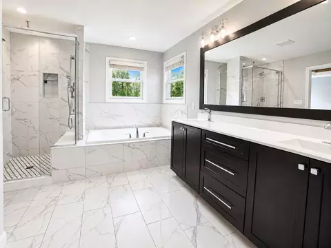 Bath - 12925 Red Lily Way, Saint John, IN 46373 photo 3 of 5