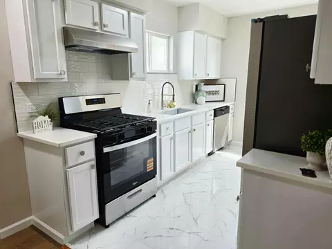 Kitchen - 2401 Madison St, Gary, IN 46407 photo 4 of 4