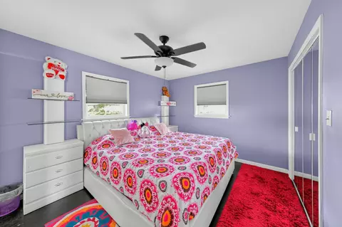 Bedroom - 2524 James Dr, Dyer, IN 46311 photo 2 of 5