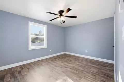 Bedroom - 286 Gerry St, Gary, IN 46406 photo 1 of 4