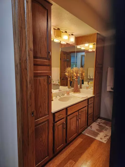 Bath - 8220 Harrison Ave #203, Munster, IN 46321 photo 5 of 5