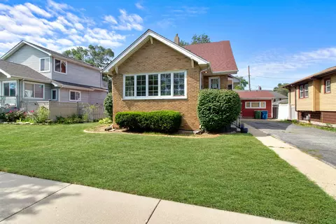 Exterior - 2014 Benjamin Pl, Whiting, IN 46394 photo 2 of 6
