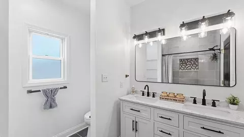 Bath - 2461 New York Ave, Whiting, IN 46394 photo 1 of 3