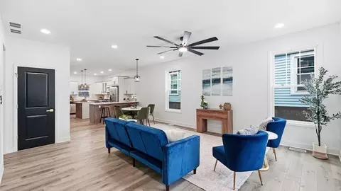 Entry Way - 2461 New York Ave, Whiting, IN 46394 photo 1 of 2