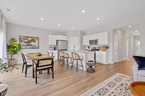 Other - 6 Maximillian Dr, Hobart, IN 46342 photo 1 of 10