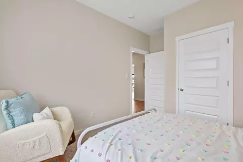 Bedroom - 6 Maximillian Dr, Hobart, IN 46342 photo 4 of 12