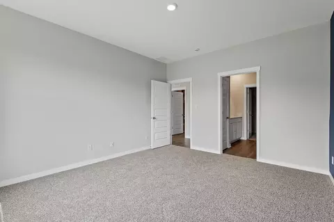 Bedroom - 39 Maximillian Dr, Hobart, IN 46342 photo 1 of 8