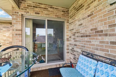 Exterior - 982 Elm Dr, Crown Point, IN 46307 photo 4 of 7