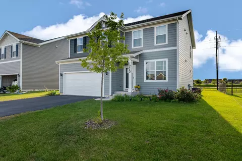Exterior - 10560 Azalea Dr, Crown Point, IN 46307 photo 2 of 6