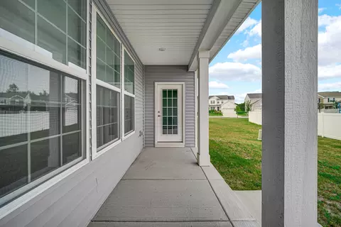 Exterior - 11110 Alabama Pl, Crown Point, IN 46307 photo 2 of 4