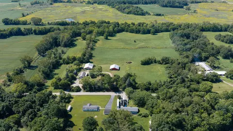 1226 N County Line Rd #1, Westville, IN 46391
