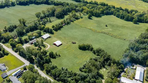 1226 N County Line Rd #1, Westville, IN 46391