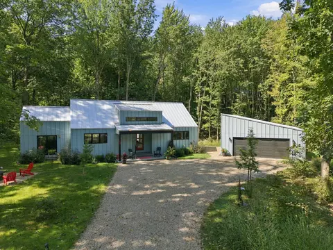 57 Magnolia Trl, Michigan City, IN 46360