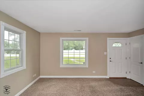 Living - 243 N Cline Ave, Griffith, IN 46319 photo 2 of 4