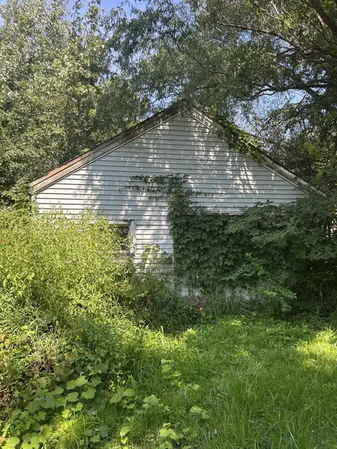 Exterior - 2416 Cass St, Gary, IN 46405 photo 6 of 6