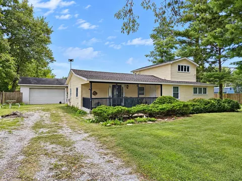 2055 S 450, Knox, IN 46534
