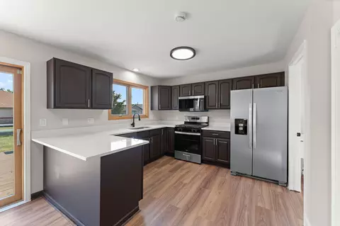 Kitchen - 7423 E 106th Ave, Winfield, IN 46307 photo 2 of 4