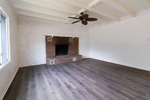 Living - 3988 Fillmore St, Gary, IN 46408 photo 7 of 8